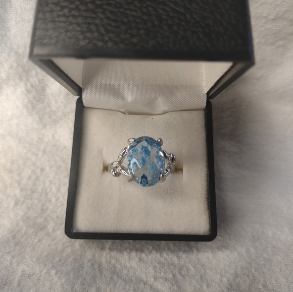 unbranded Jewelry - New women's blue floral size 6.5 ring
